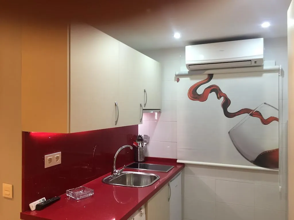 Apartamentos Gold Beach Malaga Apartment